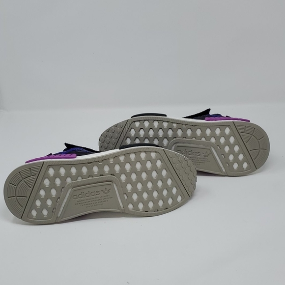 Adidas Primeknit Shoe - Picture 5 of 7